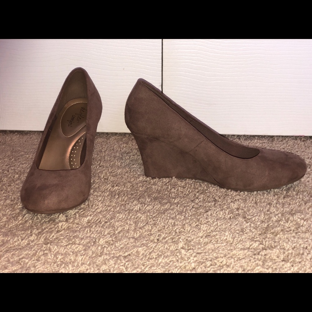 Wedges. Perfect for work!